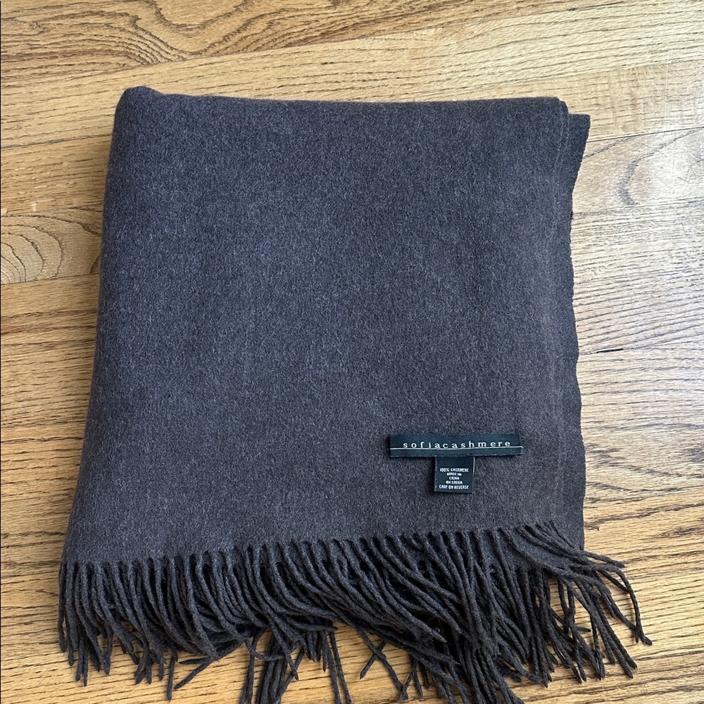Sofia Cashmere Fringed Cashmere Throw